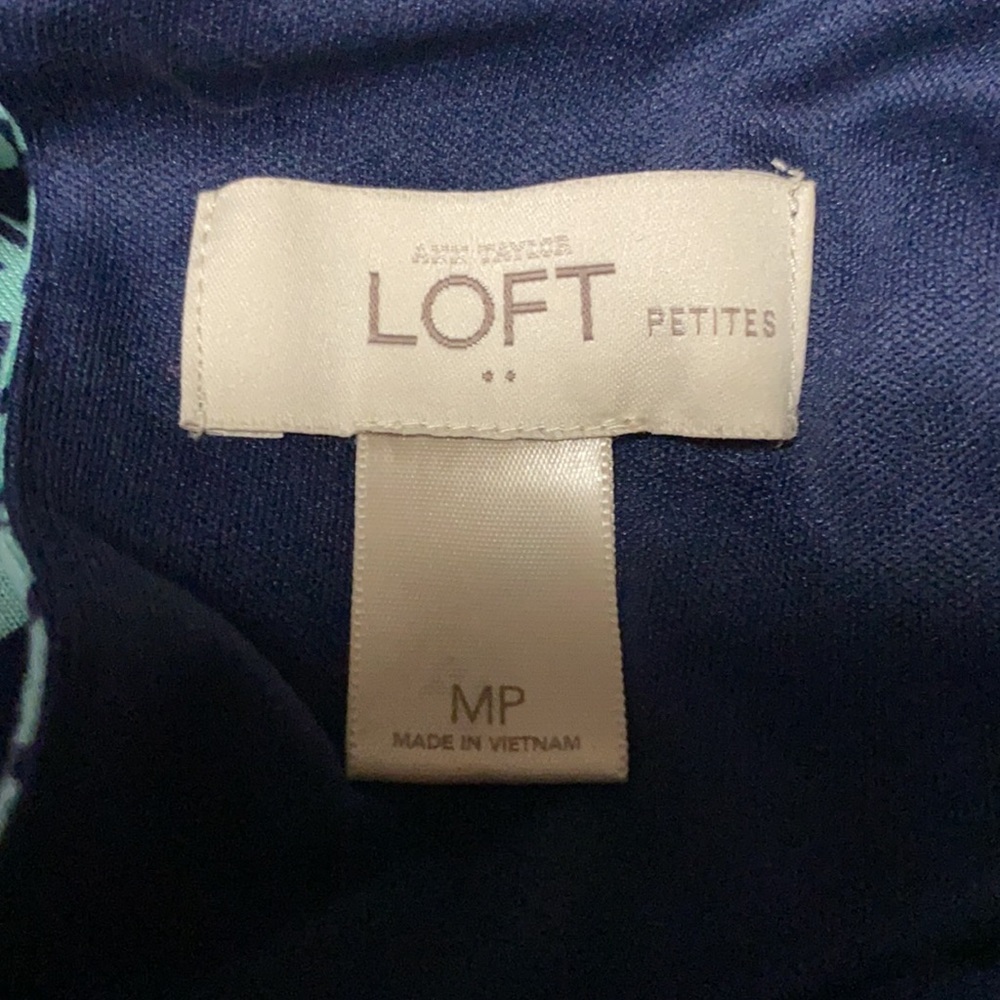Loft petite MP blue dress with green design - Picture 7 of 8